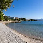 Ante By Interhome Apartman Maslenica