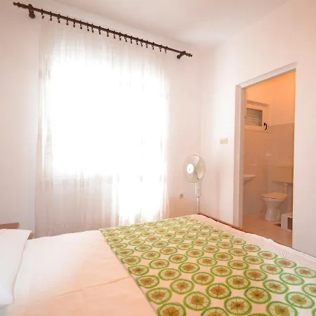 Ante By Interhome Lejlighed Maslenica