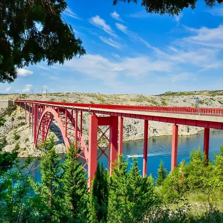 Ante By Interhome Daire