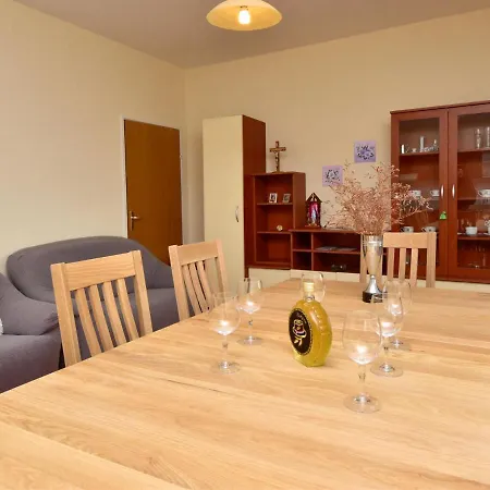 Appartamento Ante By Interhome