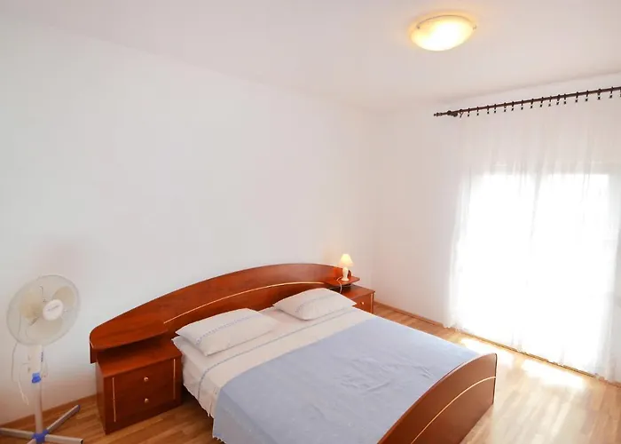 Ante By Interhome Maslenica